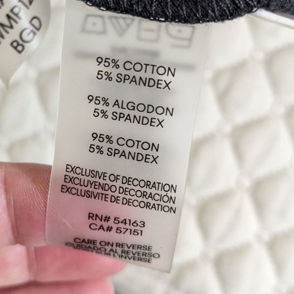 KARL LAGERFELD PARIS Karl & Choupette Sunglasses Graphic T-Shirt - size XL - Picture 11 of 12